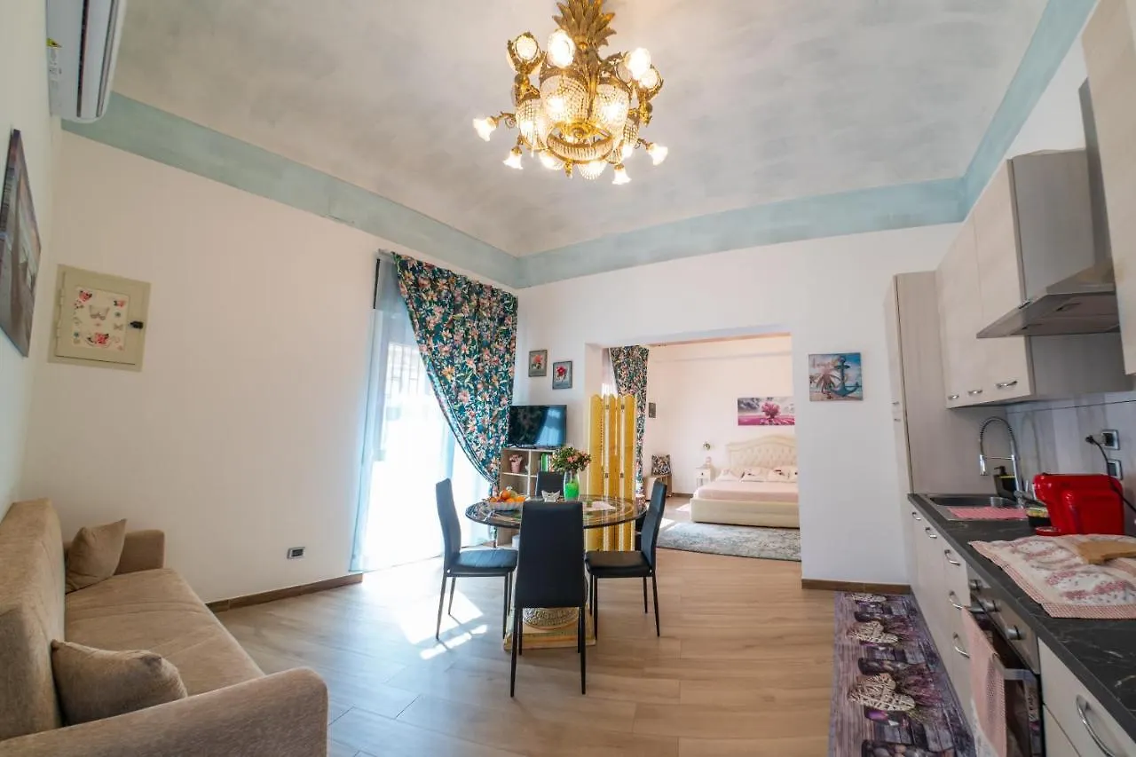 Rose House Villa Syracuse 0*,  Italia